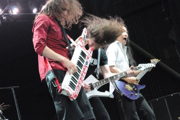 Dragonforce at the Mayhem Festival Verizon Wireless Amphitheater