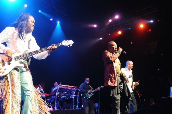 Earth, Wind & Fire at ACL Live at the Moody Theater, 03/01/2012, Austin