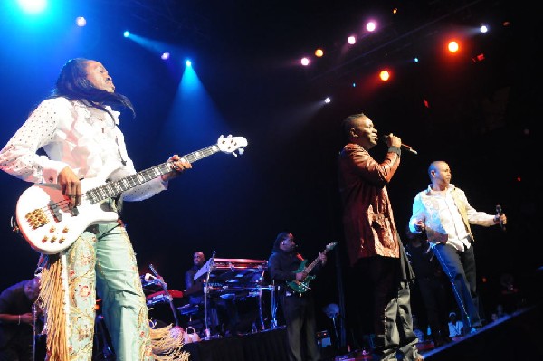 Earth, Wind & Fire at ACL Live at the Moody Theater, 03/01/2012, Austin