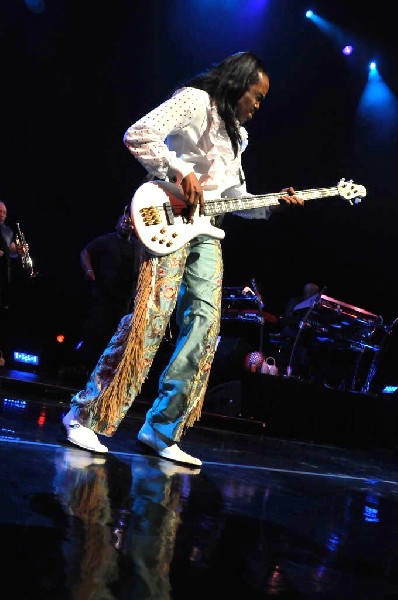 Earth, Wind & Fire at ACL Live at the Moody Theater, 03/01/2012, Austin