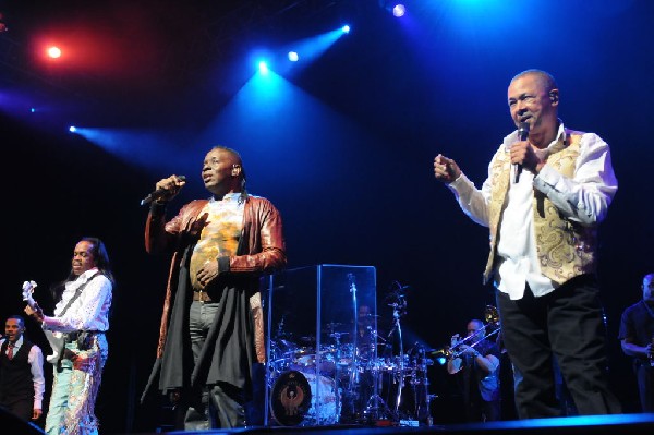 Earth, Wind & Fire at ACL Live at the Moody Theater, 03/01/2012, Austin