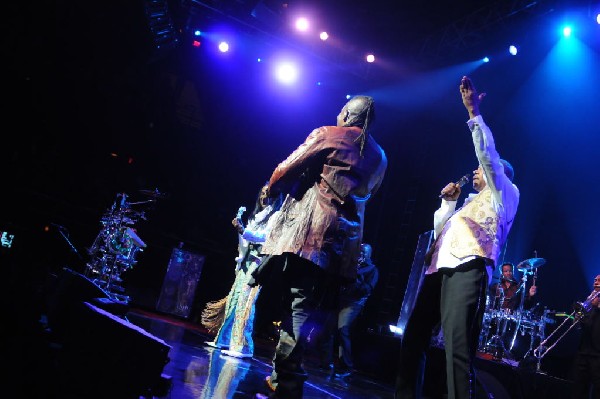 Earth, Wind & Fire at ACL Live at the Moody Theater, 03/01/2012, Austin