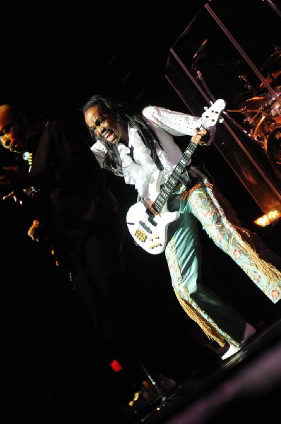 Earth, Wind & Fire at ACL Live at the Moody Theater, 03/01/2012, Austin