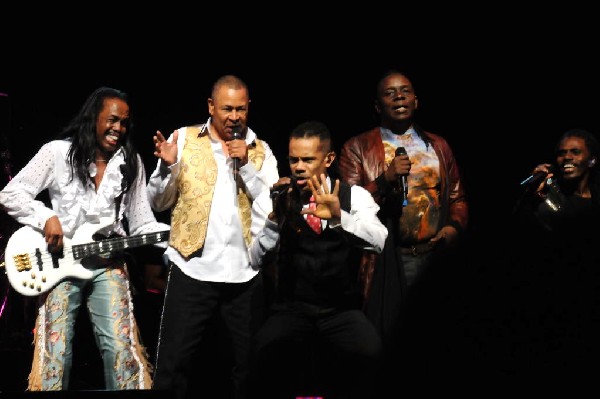 Earth, Wind & Fire at ACL Live at the Moody Theater, 03/01/2012, Austin