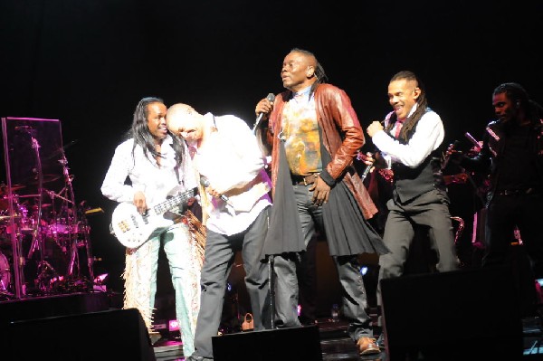 Earth, Wind & Fire at ACL Live at the Moody Theater, 03/01/2012, Austin