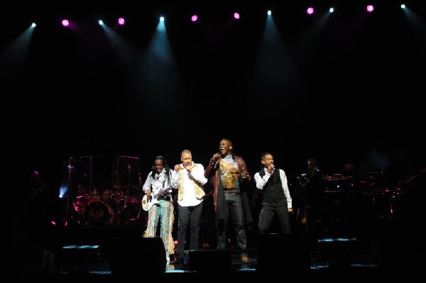 Earth, Wind & Fire at ACL Live at the Moody Theater, 03/01/2012, Austin