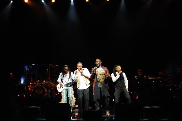 Earth, Wind & Fire at ACL Live at the Moody Theater, 03/01/2012, Austin