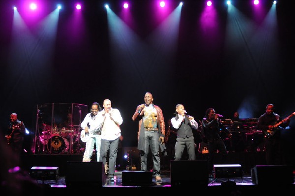 Earth, Wind & Fire at ACL Live at the Moody Theater, 03/01/2012, Austin