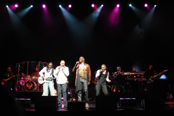 Earth, Wind & Fire at ACL Live at the Moody Theater, 03/01/2012, Austin