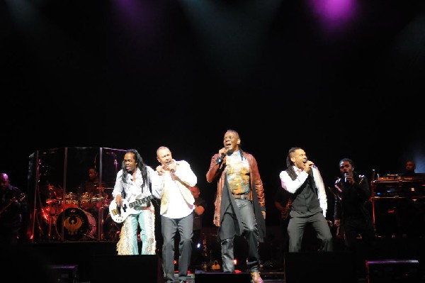 Earth, Wind & Fire at ACL Live at the Moody Theater, 03/01/2012, Austin