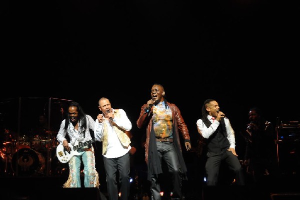 Earth, Wind & Fire at ACL Live at the Moody Theater, 03/01/2012, Austin