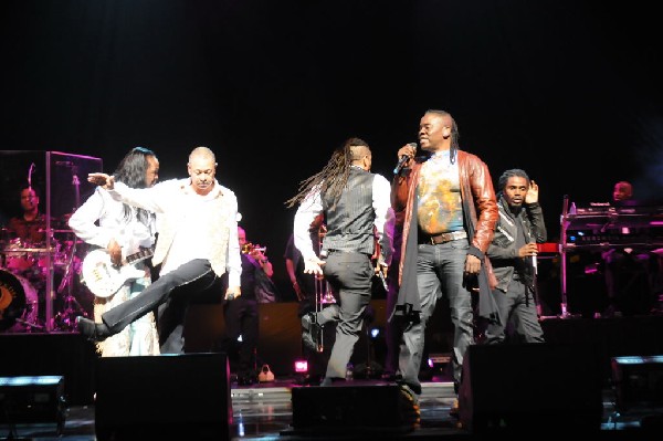 Earth, Wind & Fire at ACL Live at the Moody Theater, 03/01/2012, Austin