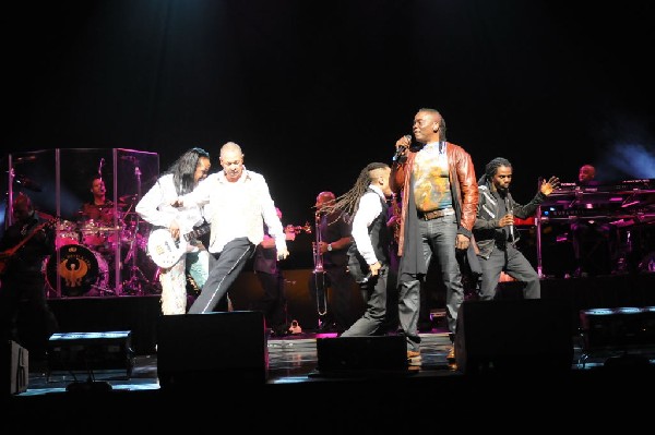 Earth, Wind & Fire at ACL Live at the Moody Theater, 03/01/2012, Austin