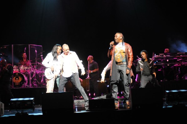 Earth, Wind & Fire at ACL Live at the Moody Theater, 03/01/2012, Austin