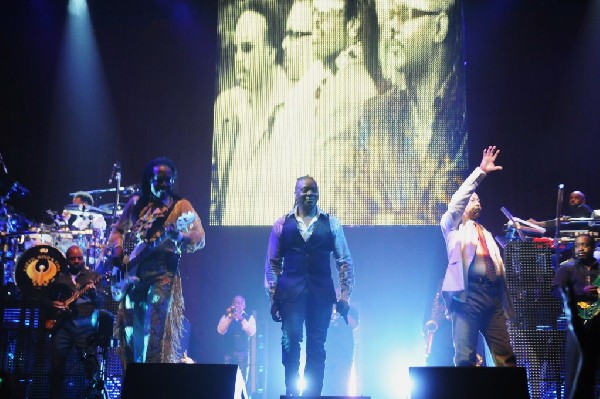 Earth, Wind & Fire at ACL Live at the Moody Theater, Austin, Texas 06/1