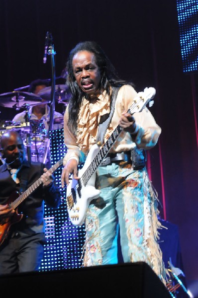 Earth, Wind & Fire at ACL Live at the Moody Theater, Austin, Texas 06/1