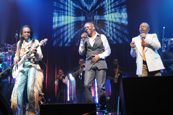 Earth, Wind & Fire at ACL Live at the Moody Theater, Austin, Texas 06/1