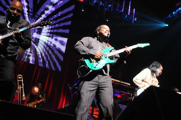 Earth, Wind & Fire at ACL Live at the Moody Theater, Austin, Texas 06/1