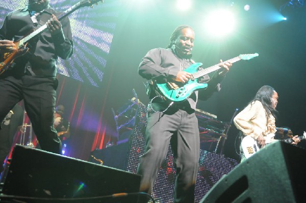 Earth, Wind & Fire at ACL Live at the Moody Theater, Austin, Texas 06/1