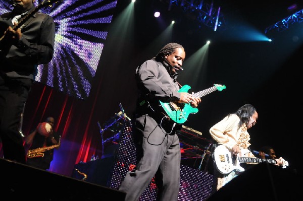 Earth, Wind & Fire at ACL Live at the Moody Theater, Austin, Texas 06/1