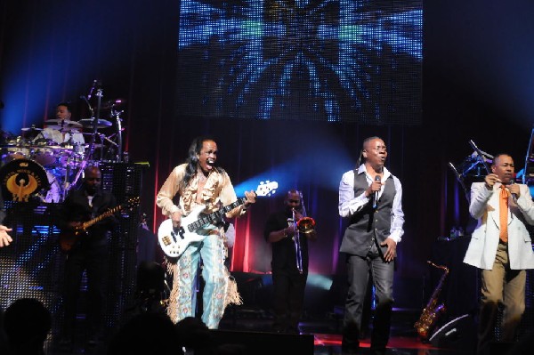 Earth, Wind & Fire at ACL Live at the Moody Theater, Austin, Texas 06/1