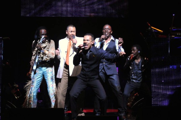 Earth, Wind & Fire at ACL Live at the Moody Theater, Austin, Texas 06/1