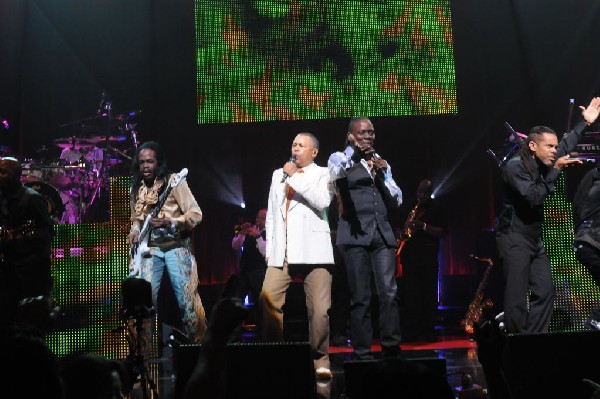 Earth, Wind & Fire at ACL Live at the Moody Theater, Austin, Texas 06/1