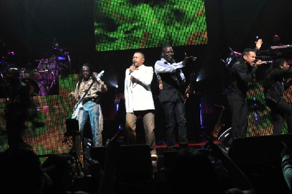 Earth, Wind & Fire at ACL Live at the Moody Theater, Austin, Texas 06/1