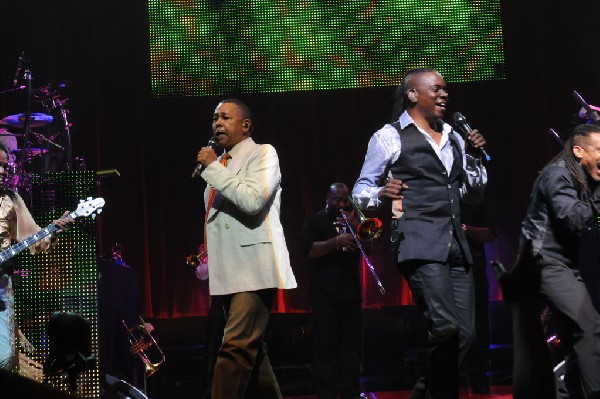 Earth, Wind & Fire at ACL Live at the Moody Theater, Austin, Texas 06/1