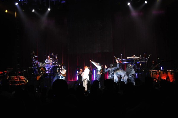 Earth, Wind & Fire at ACL Live at the Moody Theater, Austin, Texas 06/1