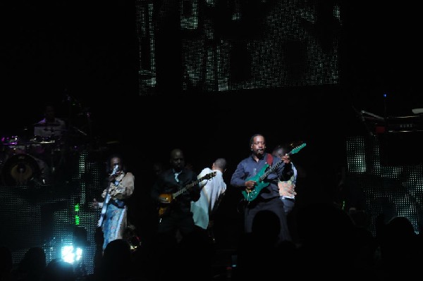 Earth, Wind & Fire at ACL Live at the Moody Theater, Austin, Texas 06/1