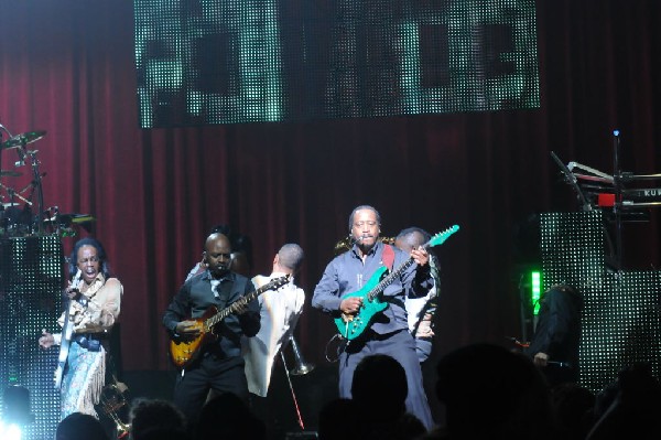 Earth, Wind & Fire at ACL Live at the Moody Theater, Austin, Texas 06/1