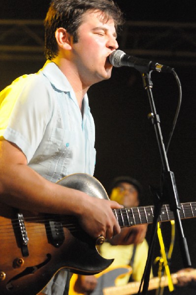 Eli "Paperboy" Reed & The True Loves  at La Zona Rosa