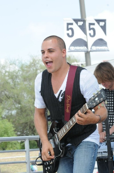 Entice on the Skate Ramp Stage, Warped Tour, Verizon Wireless Amphitheater,