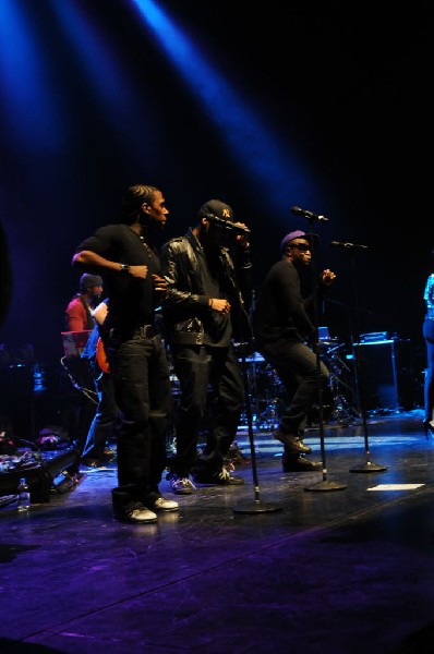 Estelle at the Bass Concert Hall