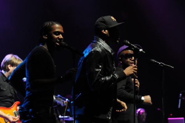 Estelle at the Bass Concert Hall