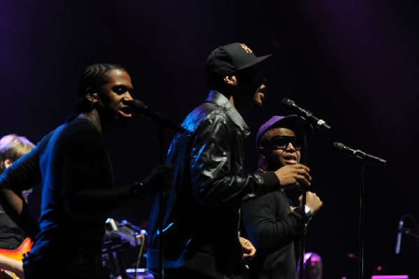 Estelle at the Bass Concert Hall