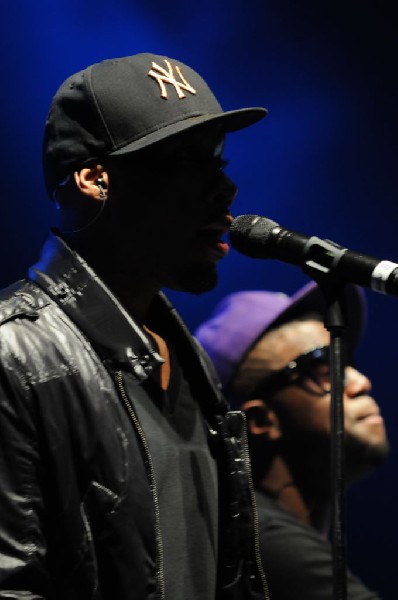 Estelle at the Bass Concert Hall