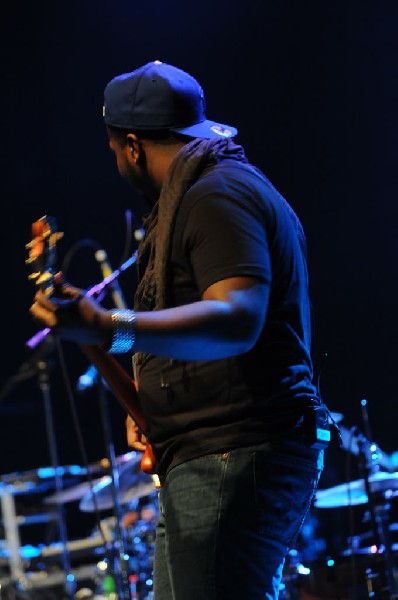 Estelle at the Bass Concert Hall