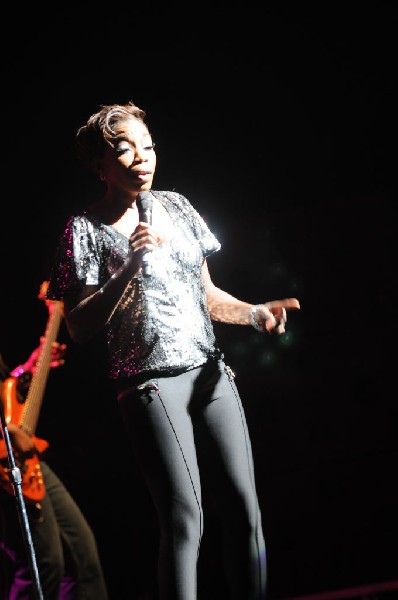 Estelle at the Bass Concert Hall