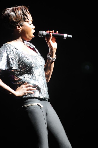 Estelle at the Bass Concert Hall