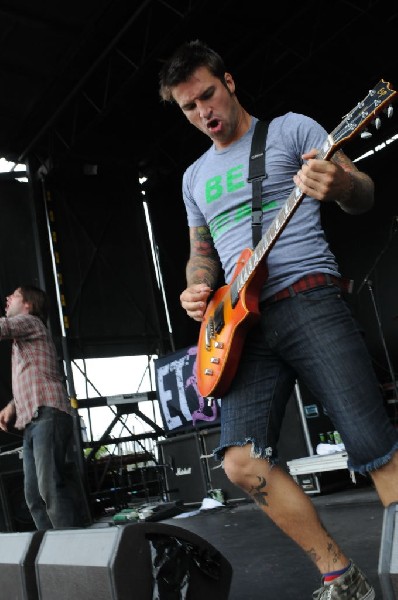 Every Time I Die on the Highway 1 Stage, Warped Tour, Verizon Wireless Amph