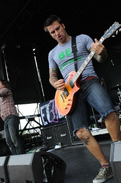 Every Time I Die on the Highway 1 Stage, Warped Tour, Verizon Wireless Amph