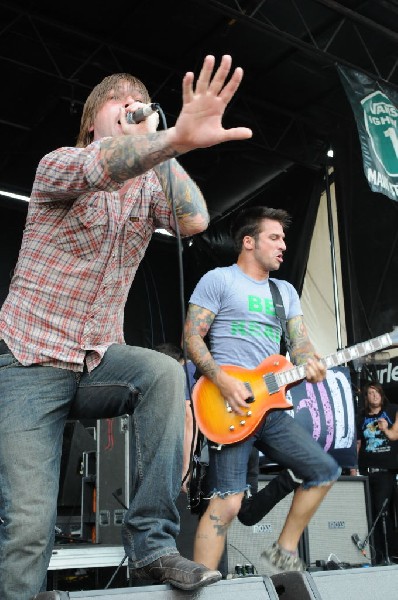 Every Time I Die on the Highway 1 Stage, Warped Tour, Verizon Wireless Amph