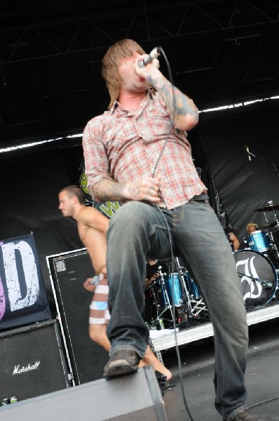 Every Time I Die on the Highway 1 Stage, Warped Tour, Verizon Wireless Amph