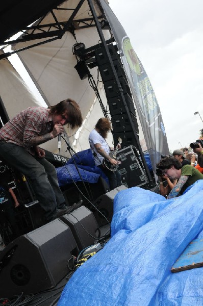 Every Time I Die on the Highway 1 Stage, Warped Tour, Verizon Wireless Amph