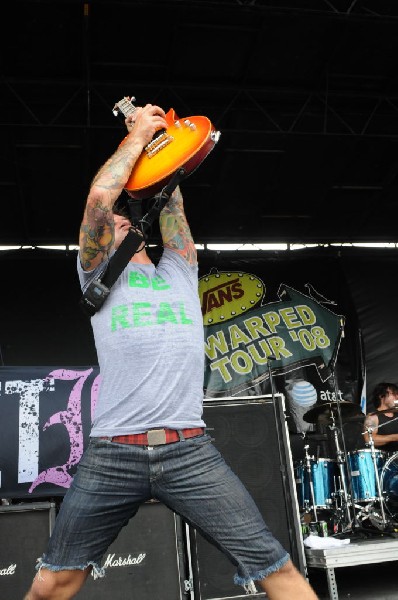 Every Time I Die on the Highway 1 Stage, Warped Tour, Verizon Wireless Amph
