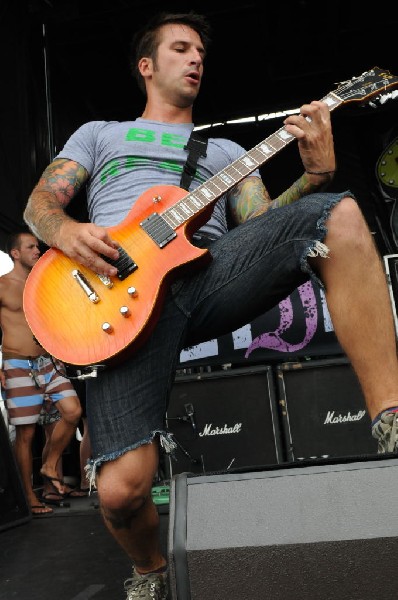 Every Time I Die on the Highway 1 Stage, Warped Tour, Verizon Wireless Amph