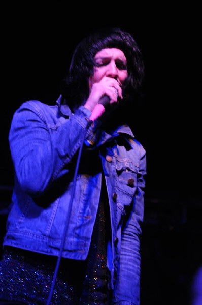 Foxy Shazam at La Zona Rosa, Austin, Texas 10/19/11 - photo by Jeff Barring