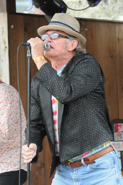 Mike Claxton  of the Sherwoods